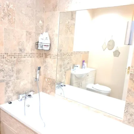 Rays 2 מידלסבורו