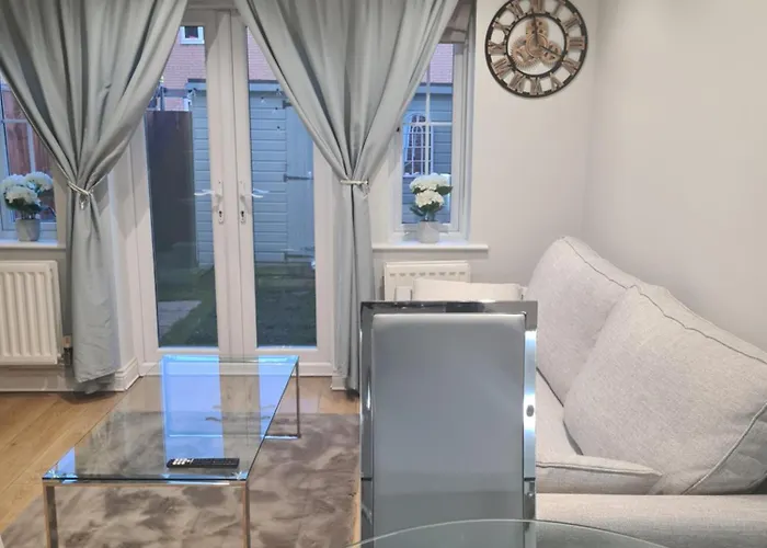 Πανσιόν Rays 2 *